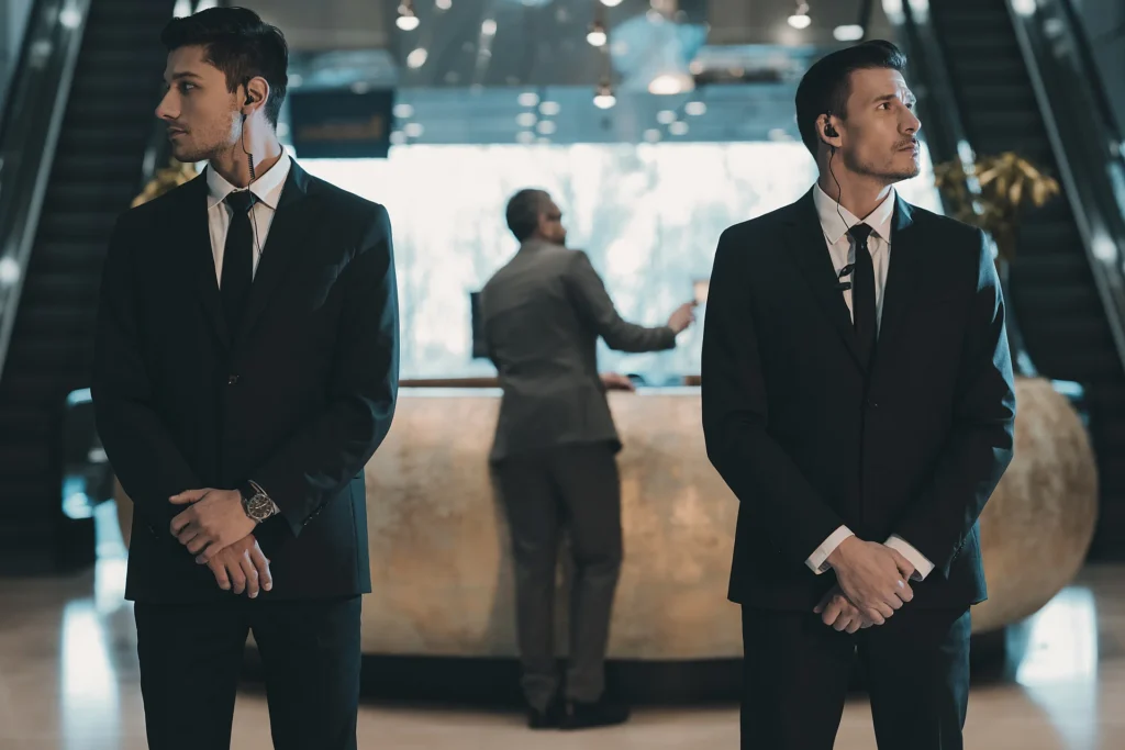Süss Security - Startseite - Doormen am Empfang